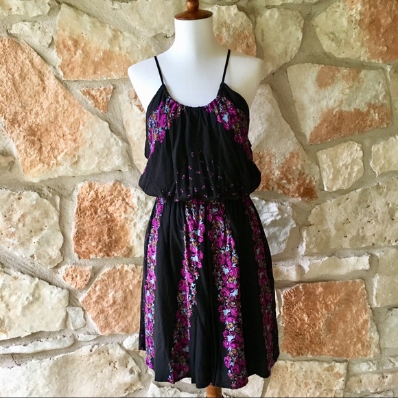 Free People Dresses & Skirts - NWT Free People Black Floral Dress.